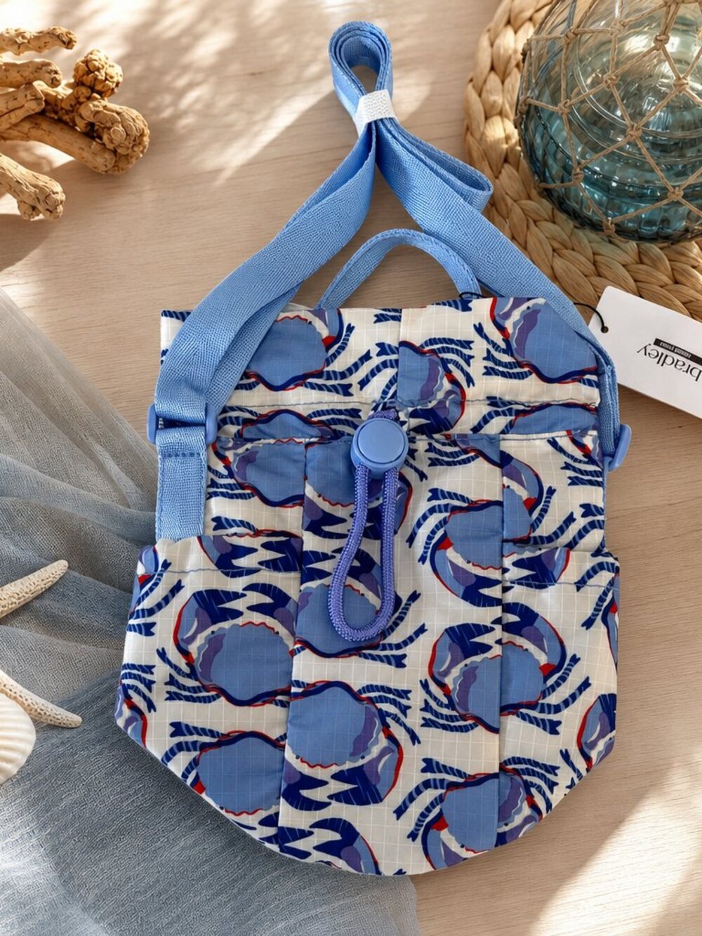 Vera Bradley Feelin’ Crabby Water Bottle Crossbody NWT